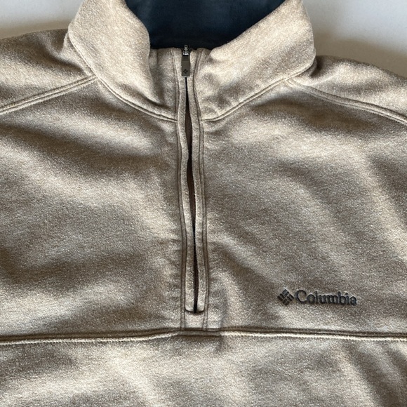 Columbia quarter zip sweatshirt - Picture 3 of 6